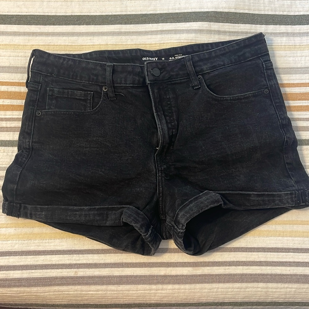 Old navy shorts